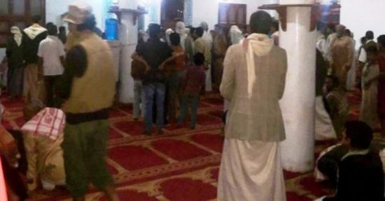  منابر المساجد.. وسيلة حديثة للمليشيات لبث سمومها الفارسية والحوثنة