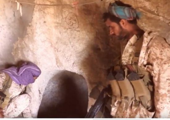 الجيش يعثر على شبكة من الأنفاق و الخنادق الصخرية في صعدة 