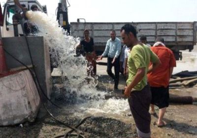 اجتماع موسُّع في عدن يناقش خطة "كلستر" لتطوير قطاع المياه بحضور دولي