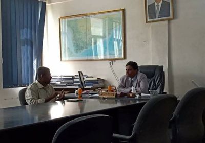 وكيل حضرموت يناقش عددًا من المشاريع الزراعية والخدمية والاستثمارية بغيل باوزير