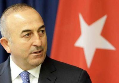 "أوغلو" مقاتلون من وحدات حماية الشعب الكردية لا يزالون في مدينة منبج السورية