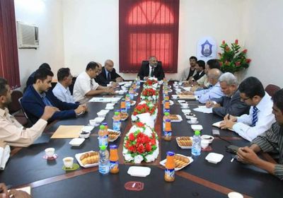 مركز علمي للحفاظ على العمارة الطينية في حضرموت