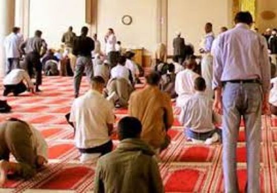 مجهولون يطلقون النار على المصلين في صعيد مصر