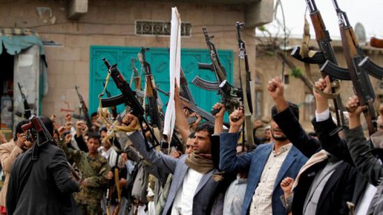 قتل البشر وسرقة الأرض.. "وسيلة قذرة" تُموّل إرهاب الحوثيين