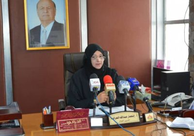 74 مليار ريال قيمة مبيعات فرع شركة النفط بعدن