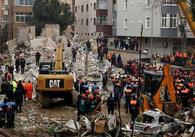 ارتفاع حصيلة ضحايا مبنى إسطنبول إلى 16 قتيلاً