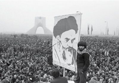 عبد الله يتوقع قيام ثورة جديدة في إيران ضد نظام الملالي