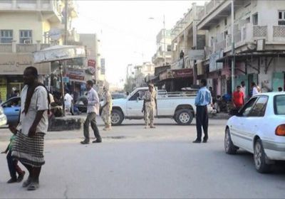 حملات توعوية للحد من الاختناقات المرورية بالمهرة