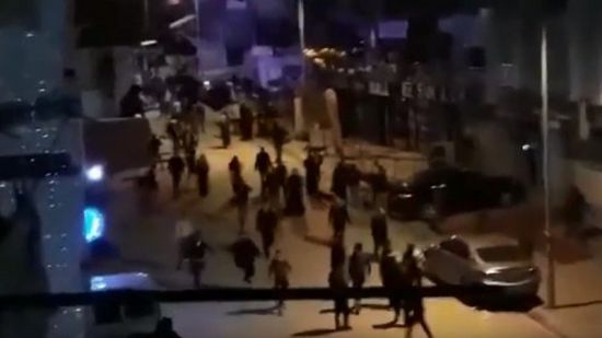 شجار دموي بين لاجئين سوريين وأتراك باسطنبول (فيديو)