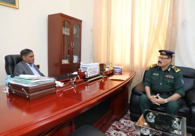 محافظ حضرموت يبحث ملفات الأمن مع كيل وزارة الداخلية