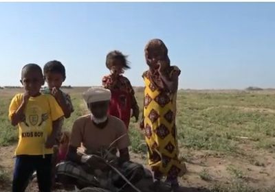 انتهاكات حوثية مروعة ضد أهالي قرية المجيلس في التحيتا.  (فيديو) 