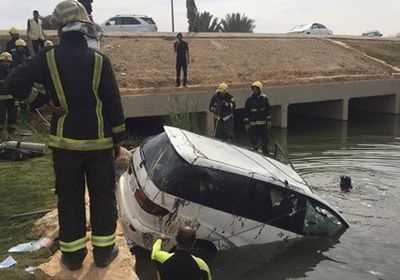 هولندا: مصرع أربعة أشخاص بعد سقوط سيارتهم في الماء