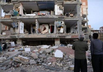 انهيار 20 منزلا وإصابة 3 أشخاص جراء زلزال عنيف في إيران