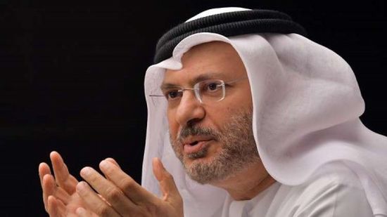 قرقاش مُشيدًا بــ تركي الفيصل: يملك خبرة وفكر وحضور كبير