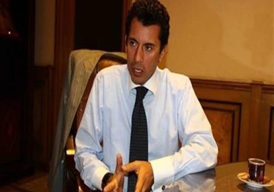 وزير الرياضة المصري بوضح حقيقة إلغاء الدوري