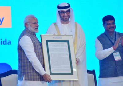 خليفة: الإمارات علامة فارقة في صناعة الأمجاد