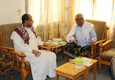 مدير عام سيئون يناقش مع مدير عام التعليم الوضع التربوي بالمديرية