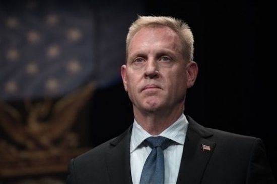 القائم بأعمال وزير الدفاع الأمريكي يصل العراق