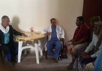 " قيادة الانتقالي " تحتوي إضراب إدارة وعمال وموظفي مستشفى مودية بأبين.. (صور)