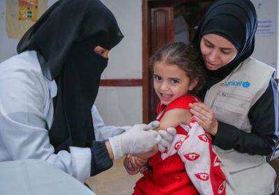 اليونيسيف تدعو الأباء إلى تطعيم أطفالهم ضد الحصبة في اليمن