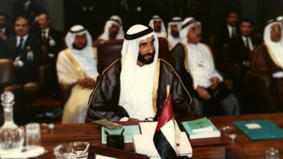 "حكماء العرب".. سيف بن زايد: الإمارات أنجبت قادة سيخلدهم التاريخ