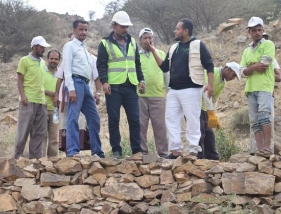 منسق "تحسين سبل العيش" بلحج لـ(المشهد العربي): تدشين مشروع بناء وإصلاح المدرجات الزراعية بحالمين