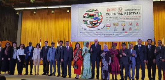 اليمن يشارك في مهرجان الثقافة الدولي بماليزيا (صور)