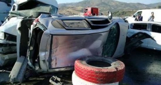 مقتل 13 شخصًا في انقلاب حافلة بمقدونيا الشمالية