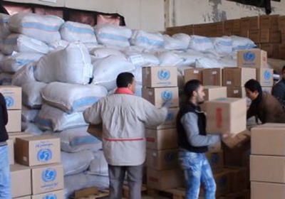 65 منظمة حقوقية تستغيث: الحوثي يحجب المساعدات عن المحافظات اليمنية