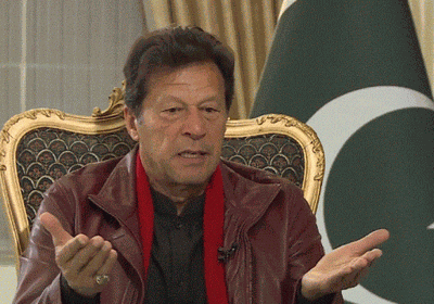 رئيس وزراء باكستان يشيد بإصلاحات "بن سلمان" بالسعودية