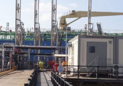 المليشيات الليبية تخطف 14 تونسيًا يعملون بمصفاة نفط