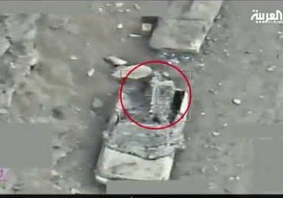 شاهد.. طائرات التحالف تدمر أهدافا ومخازن أسلحة حوثية (فيديو)