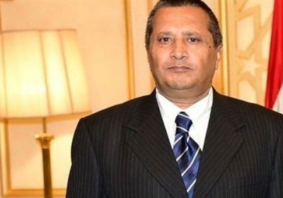 سفير اليمن يلتقي الطلاب الدراسين في مدينة كراسنودار بروسيا