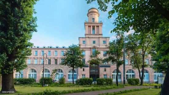 بدون إصابات .. انهيار مبنى جامعي بروسيا