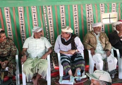 " العولقي " يستقبل الشيخ حسن بنان ومجاميع كبيرة من مشايخ وأعيان نصاب