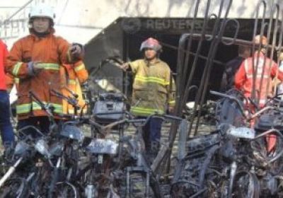 الألعاب النارية تتسبب في وقوع انفجار أثناء مناظرة رئاسية بجاكرتا