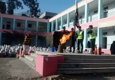 حملة توعوية لمواجهة الأخطار والكوارث بمدارس تعز (صور)