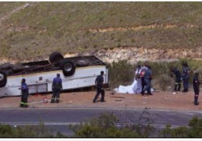 مصرع 22 شخصا وإصابة 12 آخرون في حادث سير بالعاصمة البوليفية