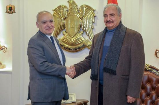 سلامة يجتمع مع قائد الجيش الوطني الليبي