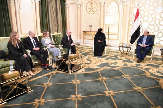 هادي يستقبل وزير الدولة البريطاني لشؤون الشرق الأوسط