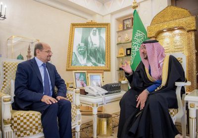 سفير اليمن بالسعودية يبحث مع أمير القصيم أوضاع الجالية وتسهيل معاملاتهم
