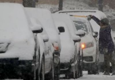 عواصف ثلجية تجتاح أمريكا وتوقف حركة الطيران