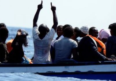 اليونان: إنقاذ 29 مهاجرا من قارب وجميعهم بصحة جيدة