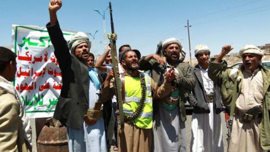 "حربٌ وقودها الناس".. تحريض حوثي جديد للزج بالمدنيين في ساحات المعارك