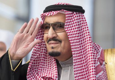 العاهل السعودي يتوجه إلى مصر لحضور القمة العربية الأوروبية