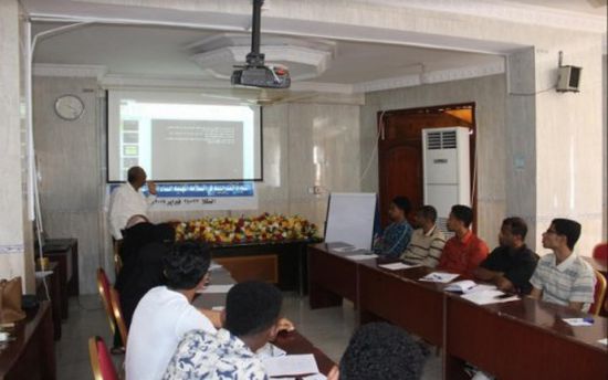 دورة تدريبية حول السلامة المهنية للصحفيين في المكلا