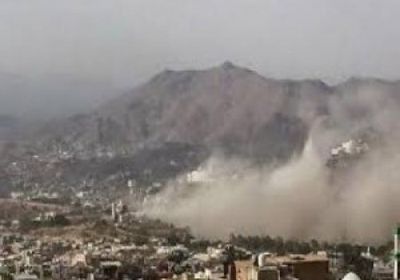 مليشيا الحوثي تحشد مقاتليها إلى محيط منطقة حجور بحجة 