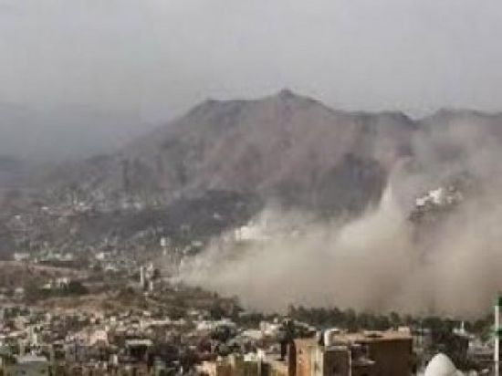 مليشيا الحوثي تحشد مقاتليها إلى محيط منطقة حجور بحجة 