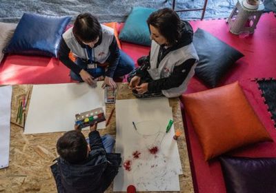 أطباء بلا حدود: أطفال " موريا " يعانون من الضرر النفسي