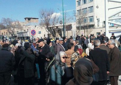 احتجاجات للمتقاعدين أمام البرلمان الإيراني